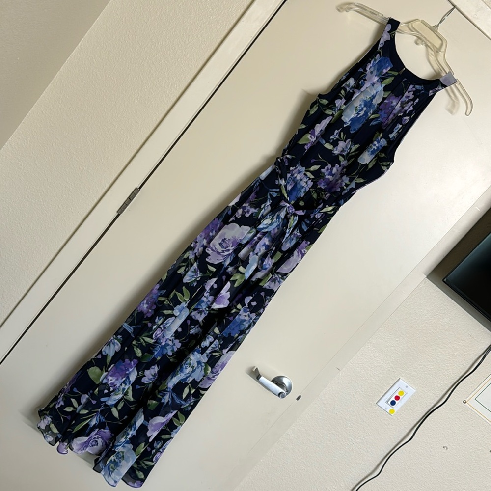 Beautiful Maxi Dress Halter Pleated Lined 12 Floral Print Belted Purple Blue
